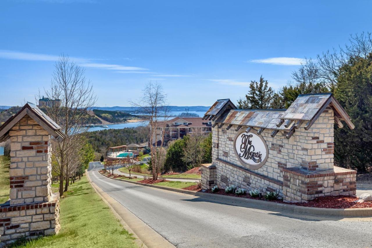Hotel Majestic At Table Rock Branson Exterior foto